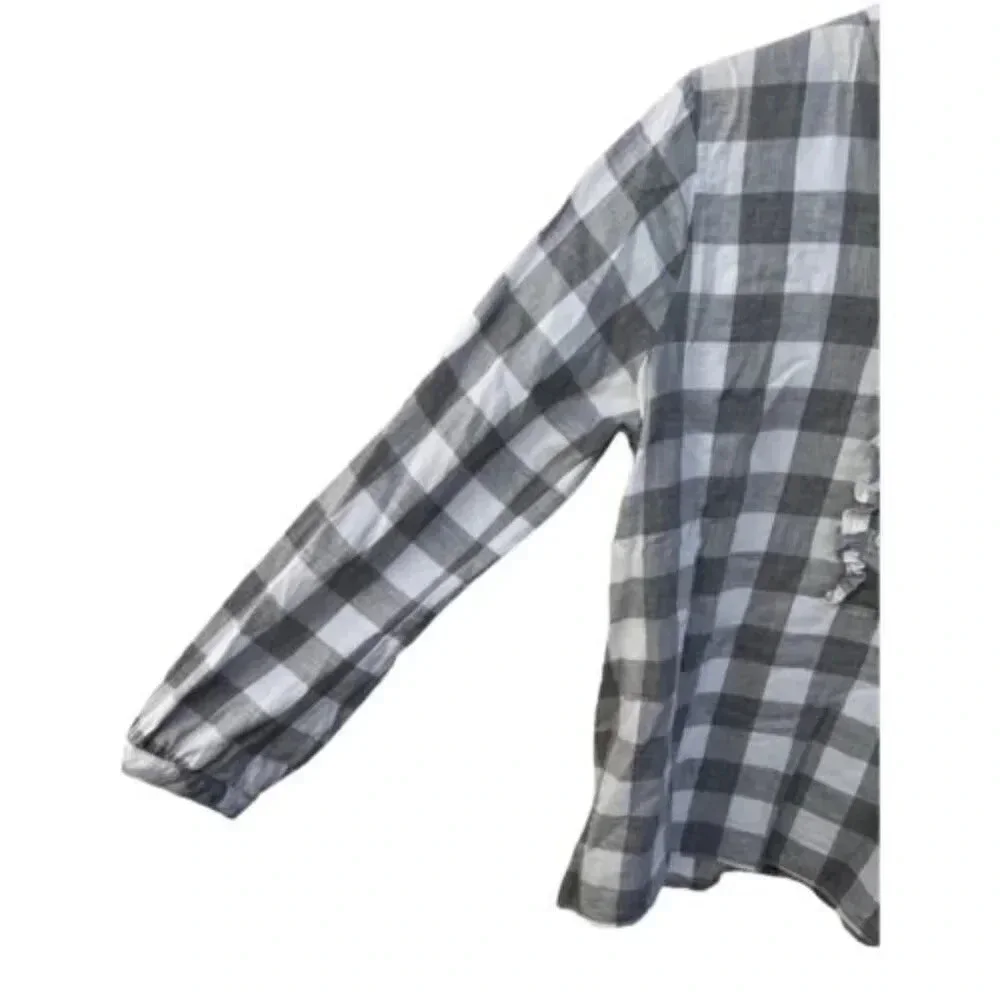 J Crew Mercantile Size Small Ruffle Flannel Shirt Gray White Plaid‎ Pullover​​